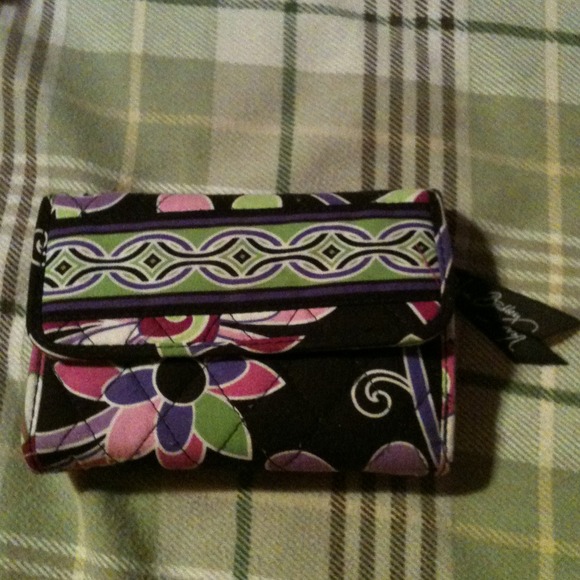 🚫🚫🚫SOLD IN BUDLE🚫🚫🚫❤Vera Bradley euro wallet
