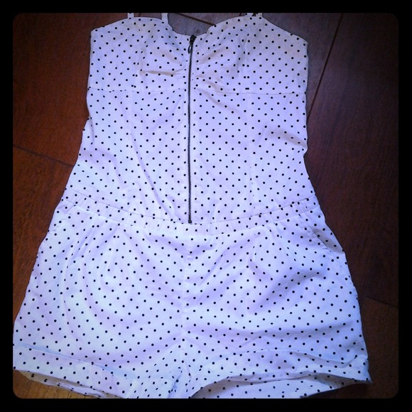 Nwt h&m polka dot romper