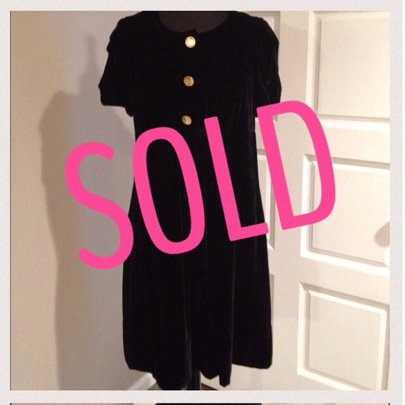 Host Pick! 🎉 Marc Marc Jacobs Velvet Dress SOLD