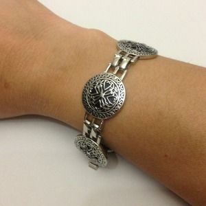 Cute bracelet