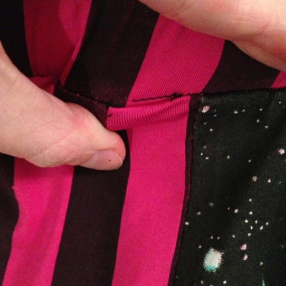 🚫SOLD IN BUNDLE 🚫Galaxy Punk Leggings - Picture 2 of 4