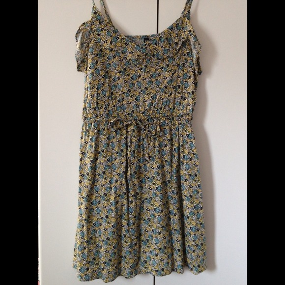 Floral mini summer dress