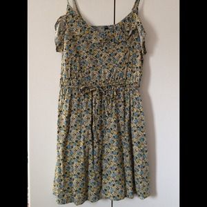 Floral mini summer dress