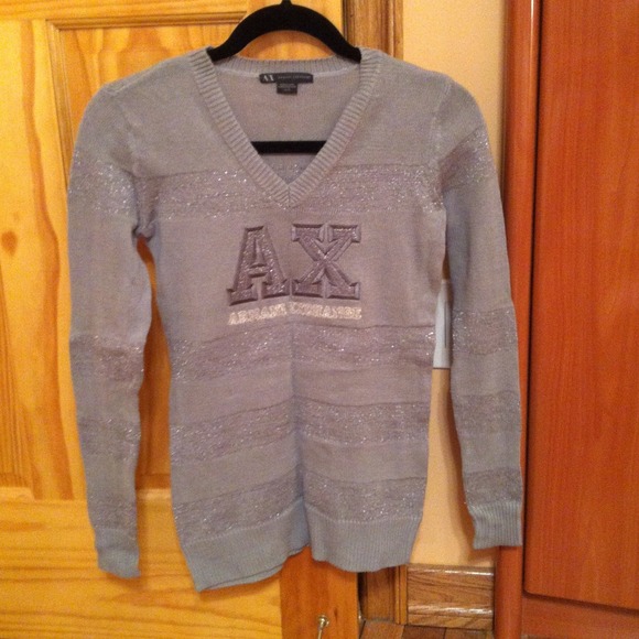 Cute sequin v-neck top by Armani Exchange - Picture 1 of 2