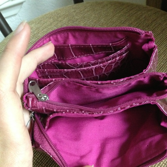 Magenta Wristlet - Picture 2 of 2