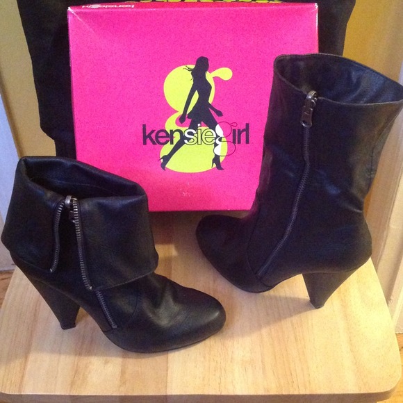 Black multi wear booties