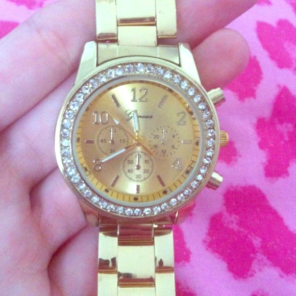 💗 Gold Geneva boyfriend watch