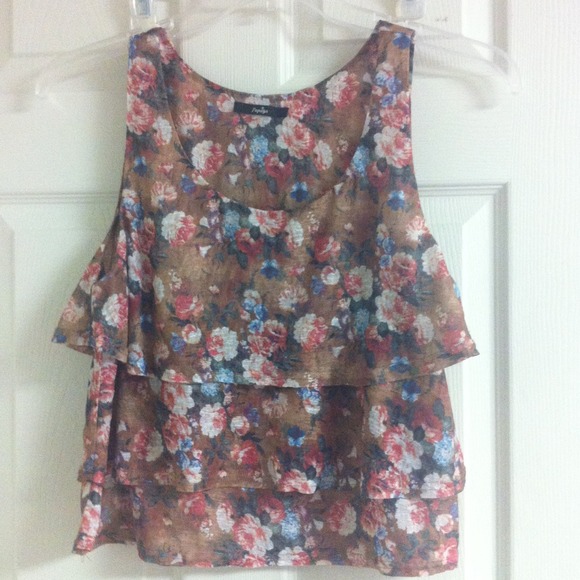 A fun & noticeable layered floral top!