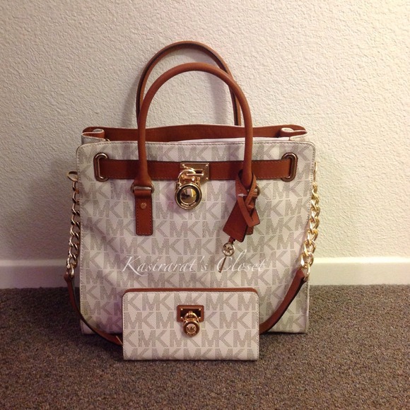 💢RESERVED💢 NWOT MK Hamilton bag and wallet