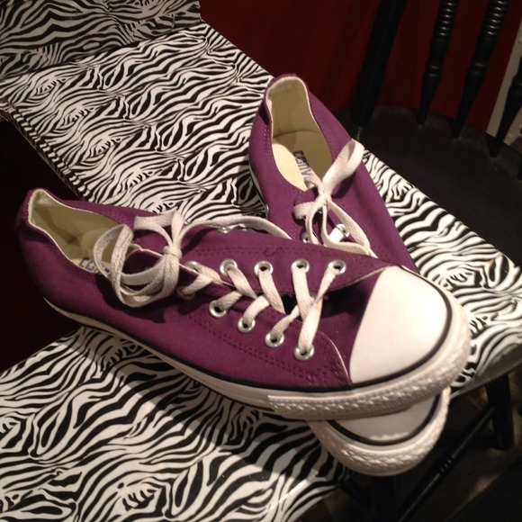TRADED...Purple Converse...TRADED