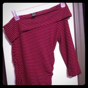 One shoulder black and red strip shirt