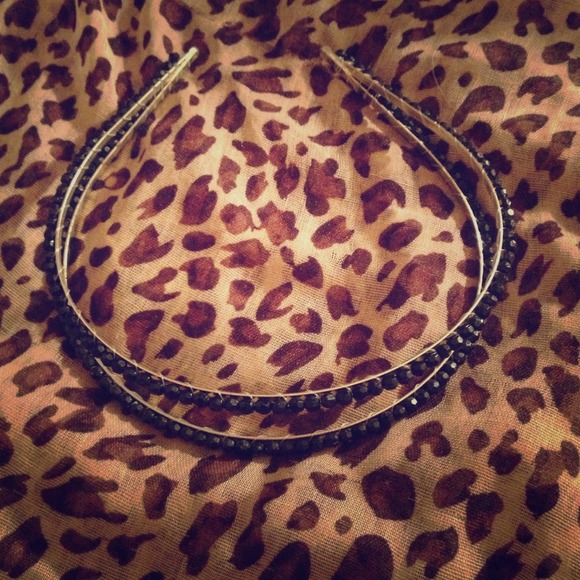 Black head band •Reduced•