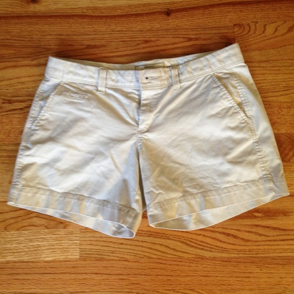 BUNDLED! SOLD! Old navy khaki shorts