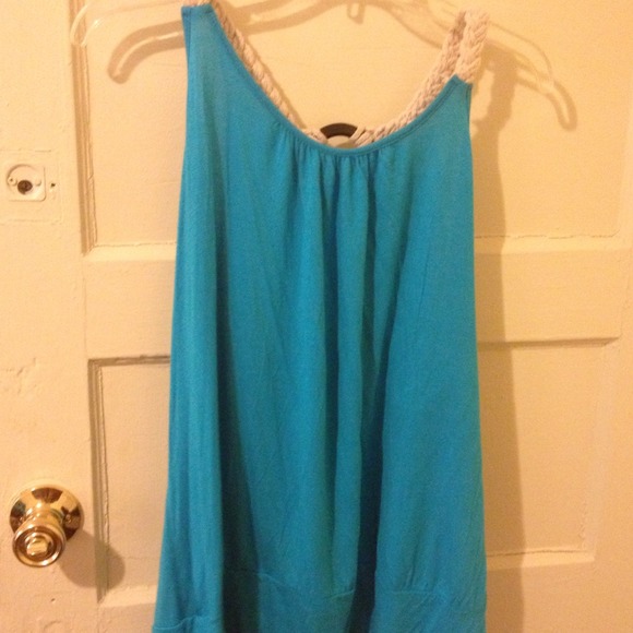 A skyblue tank top 3xl