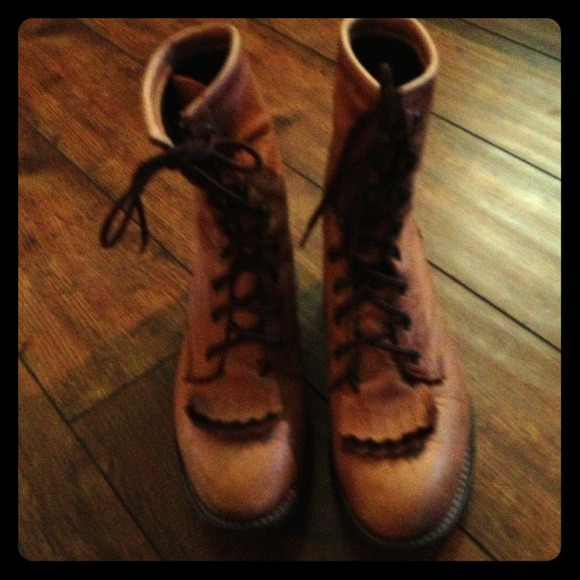 Reduced to 15$. Great Laredo riding boots.