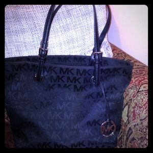 MK authentic!!