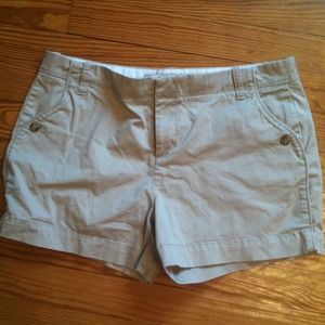 Cotton twill khaki shorts