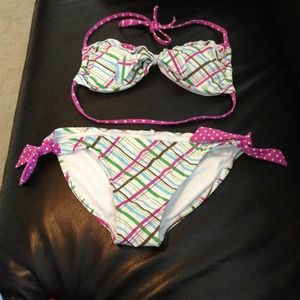 Vintage style push-up bikini