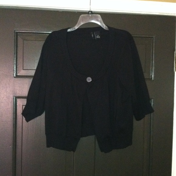 Plus size black short cardigan