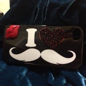 Custom iphone 4/4s I heart mustache case