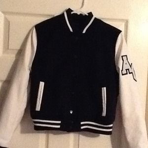 Price Drop!!!! Large new coat