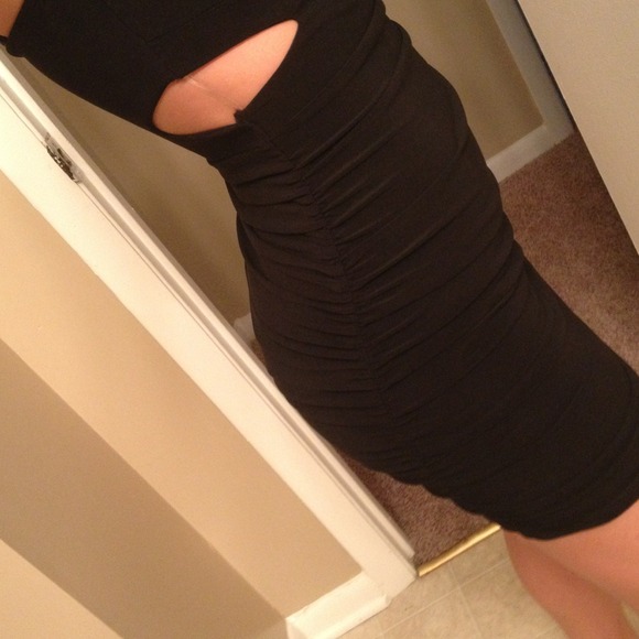 NWT Sexy black dress - Picture 4 of 4