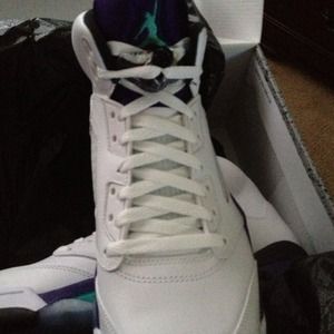 Air Jordan Retro 5 *GRAPES* *SOLD*