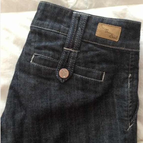Arden B Capri jean shorts