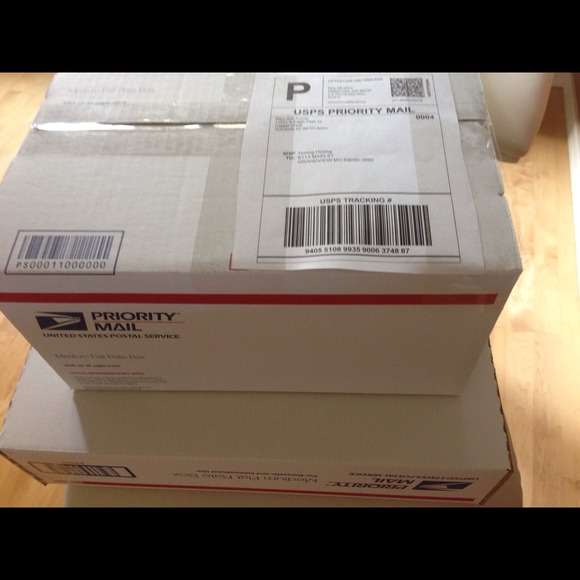 Proof of shipping transaction poshmark &FB