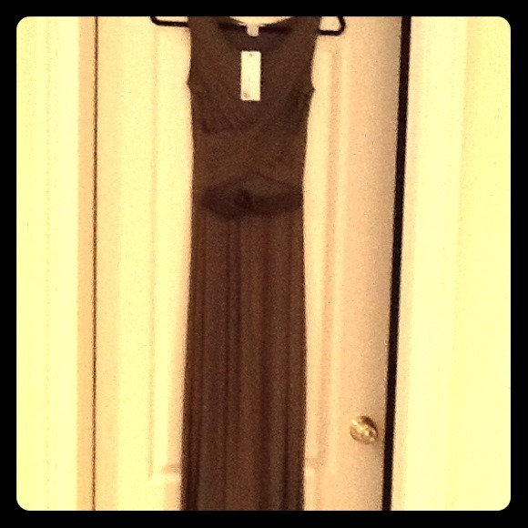 PRICE SLASHED Olive green belted maxi NWT - Picture 1 of 2
