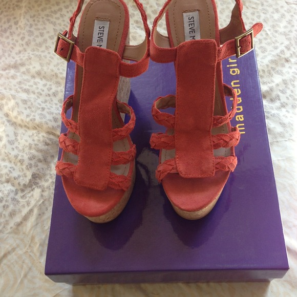 Steve madden wedges