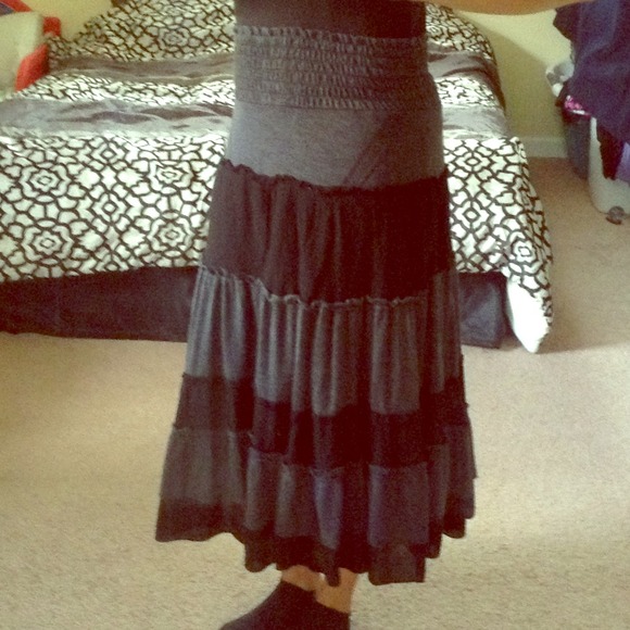 🔴SOLD🔴 Black and Grey Skirt