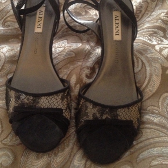 Shoes - Black laced peep toe heels