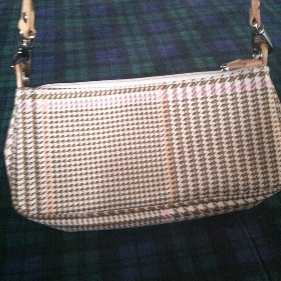 Trade w/ gina73 - Picture 2 of 3