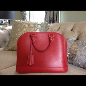 Alma PM Epi Carmin Louis Vuitton bag