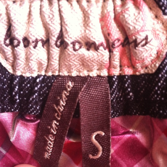 🚫Sold🚫 Strapless Romper - Picture 3 of 3