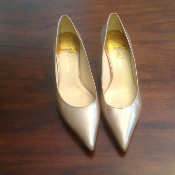 💥REDUCED $35💥COLE HANN  PATENT LEATHER PUMP