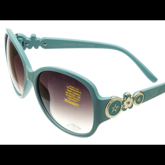 Hold. Blue sunglasses with design on side