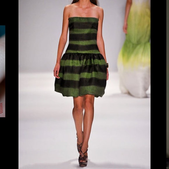 🎯FINAL REDUCTION🎯Tadashi Shoji 2012 dress