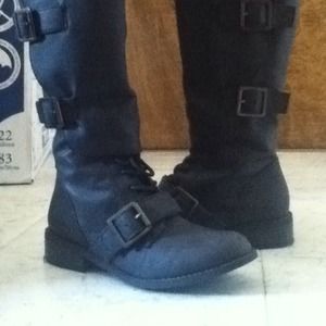 R2 black knee high combat boots