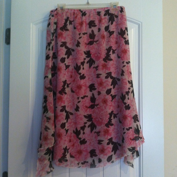 Pretty pink flower skirt