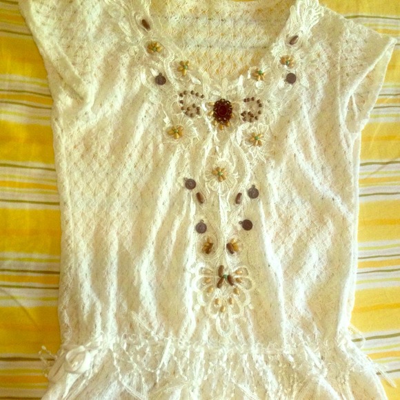 White ethnic top