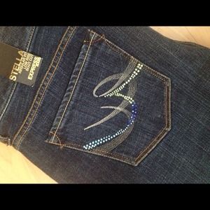 💕Reserved for @tooty6399💕 Crystallized Jeans
