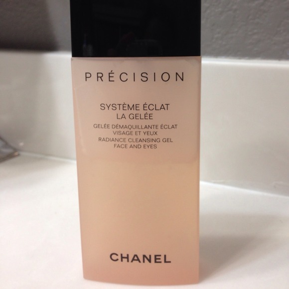 ❌❌ Sold❌❌Chanel precision Radiance cleansing gel