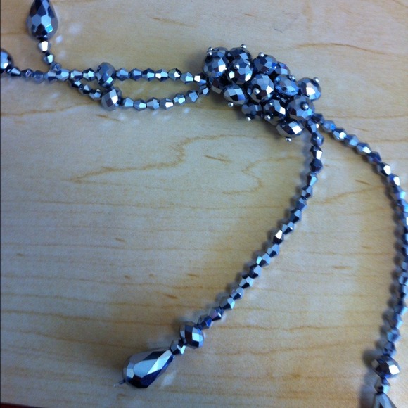 Beautiful long Crystal necklace - Picture 1 of 2