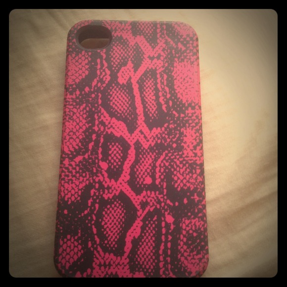 iPhone 4/4s pink rattlesnake case