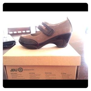 JBU shoes. Brand new, still in box wrapped.