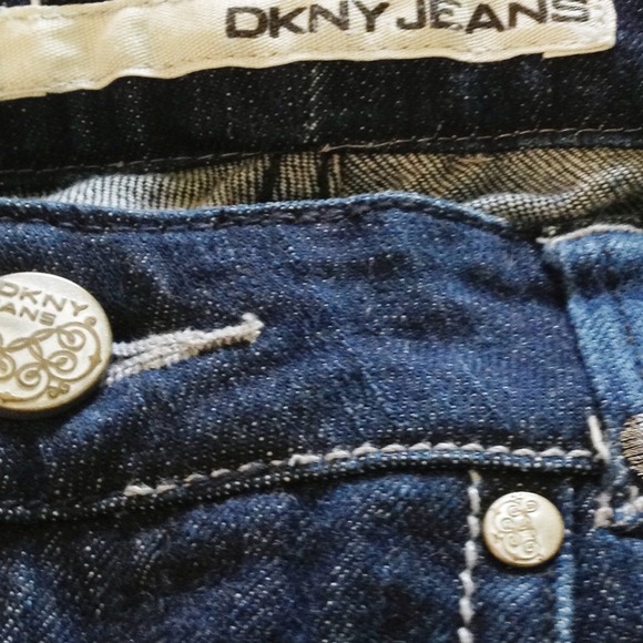 📦SOLD IN BUNDLE!📦 DKNY jeans - Picture 3 of 4