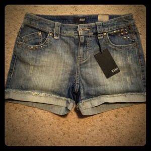 Denim shorts!