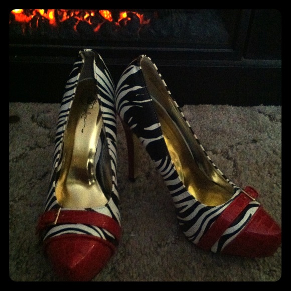 Qupid Zebra Print!
